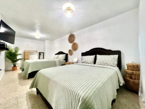 Ceiba Rising Sun -Near to the Ferry & Airport